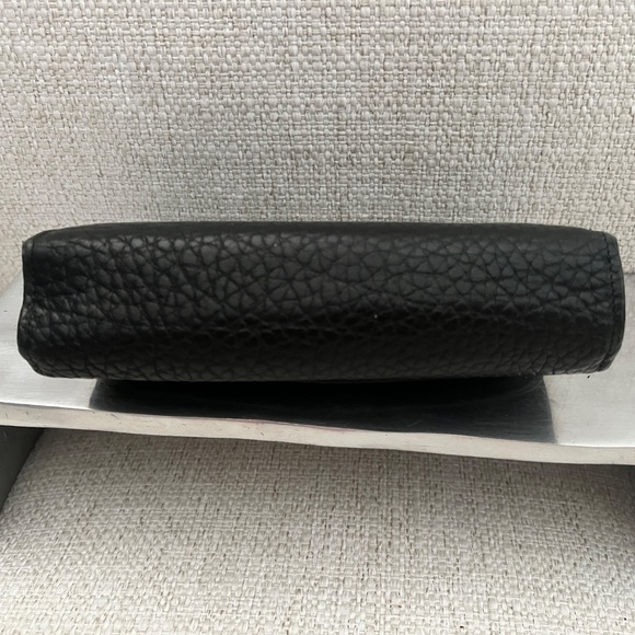 Dooney Bourke Bucket handbag and matching Wallet - Picture 9 of 15